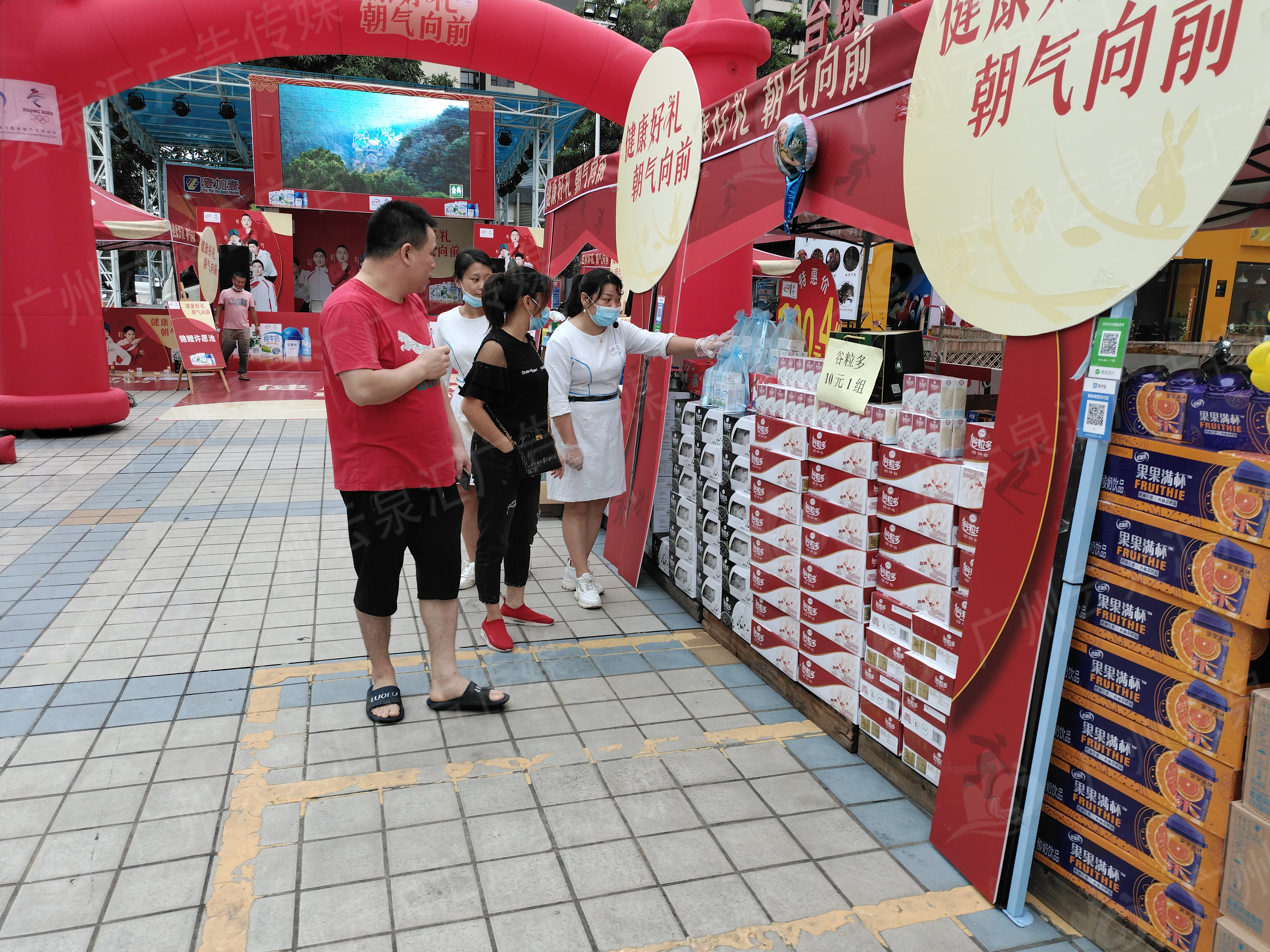 路演大篷车租赁 巡演大篷车租赁 舞台路演车租赁